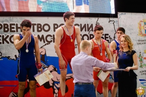 Первенство России по греко-римской борьбе среди юношей (2016, Омск)