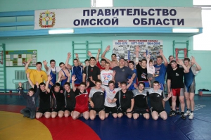 Совместная тренировка "Авангарда" и борцовской сборной