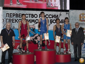 Первенство России по греко-римской борьбе среди юношей (2016, Омск)