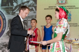 Первенство России по греко-римской борьбе памяти Ю.А.Крикухи (Омск, 2017)