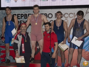 Первенство России по греко-римской борьбе среди юношей (2016, Омск)