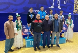 2 медали из Казахстана